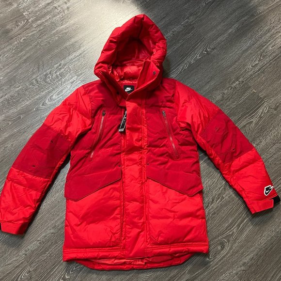 Mens Nike Sportswear Repel Down Fill Puffy Parka Jacket Red S CU4392-657 $350